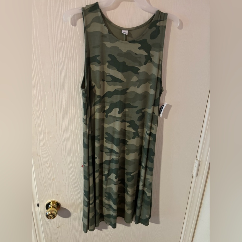 Old Navy army print sleeveless, baby doll dress